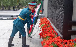 Вторые Елеповские чтения начались на Монументе Славы